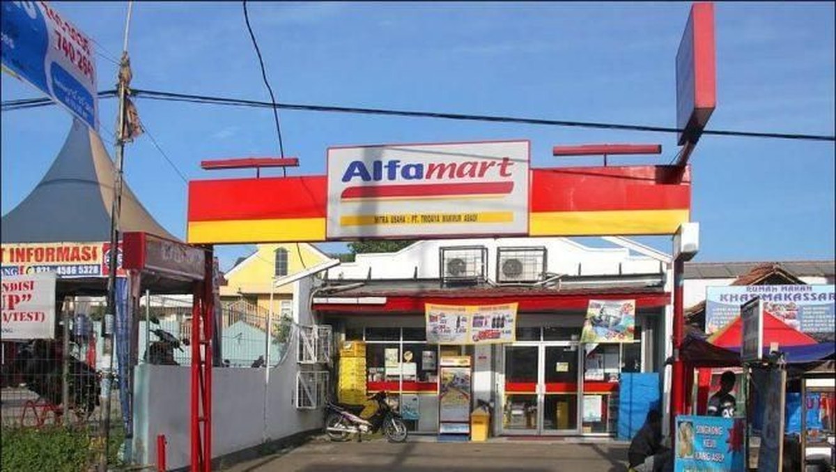 Luar Jawa Jadi Andalan, Alfamart (AMRT) Cetak Laba Rp 3,4 Triliun