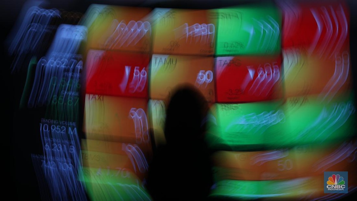 IHSG Melemah, Asing Ramai-Ramai Jual Deretan Saham Ini