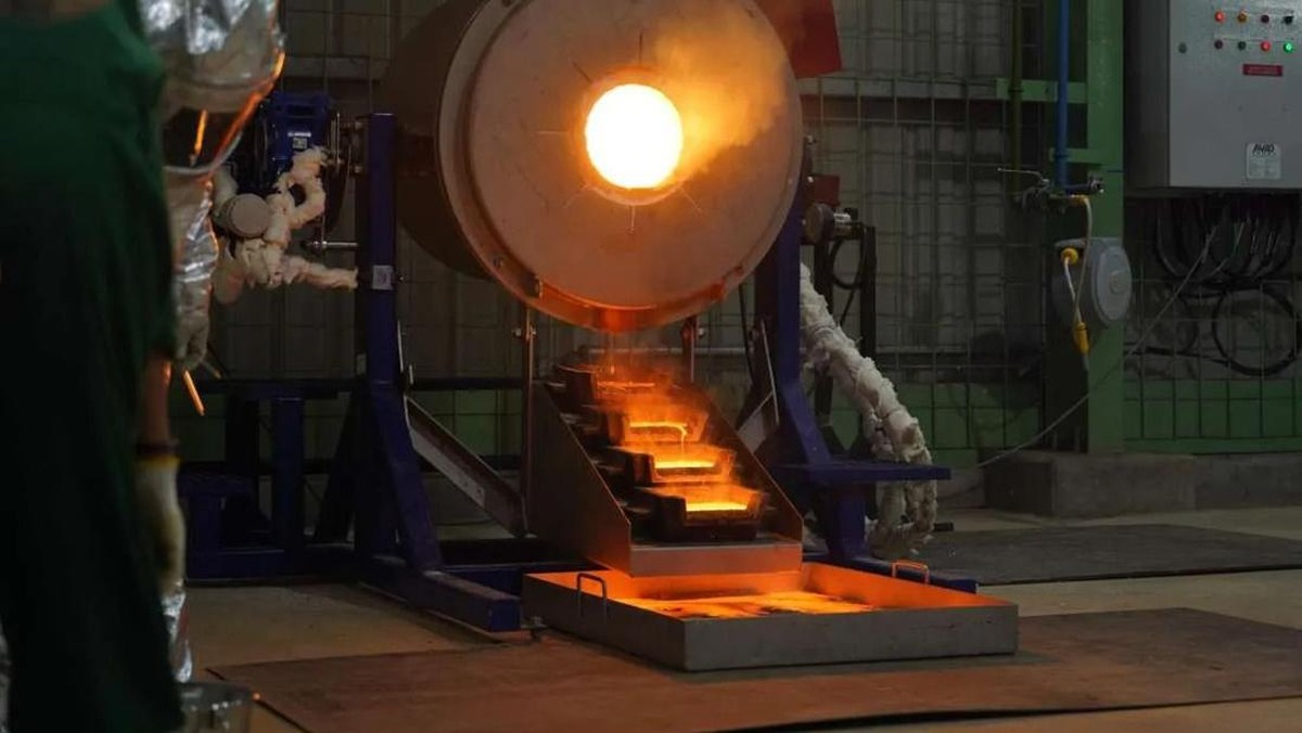 Tambang Pani Mulai Produksi, EMAS Bidik Cetak Laba Tahun Ini