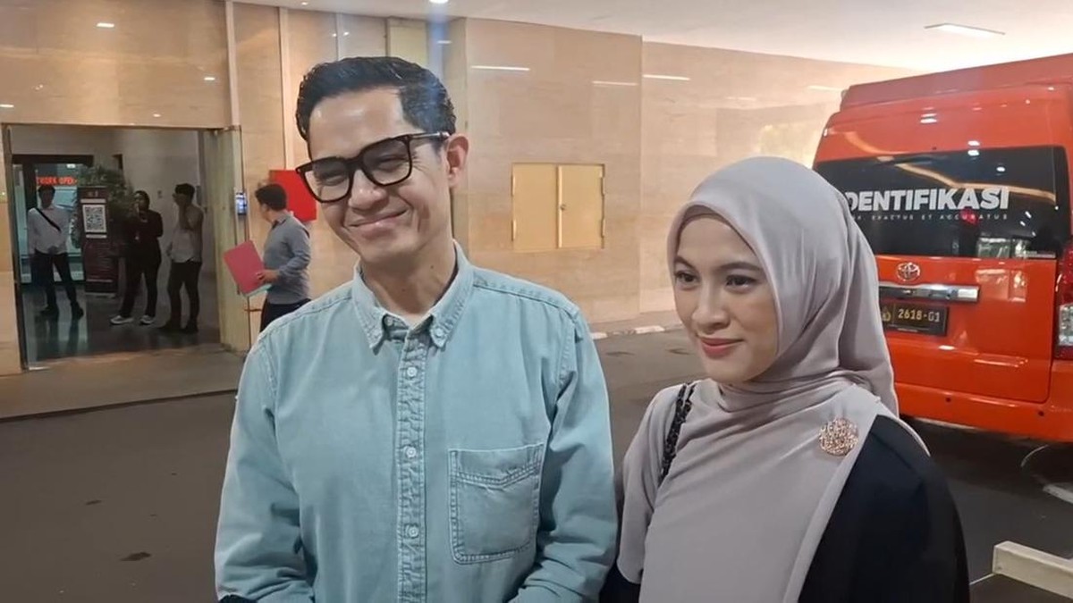 Diperiksa Kasus DSI, Dude Harlino-Alyssa Soebandono Janji Bantu Korban