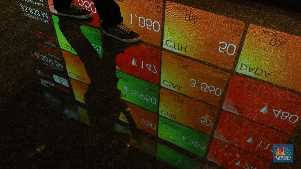 Di Balik Net Sell Jumbo, Asing Diam-Diam Akumulasi Saham Sektor Ini