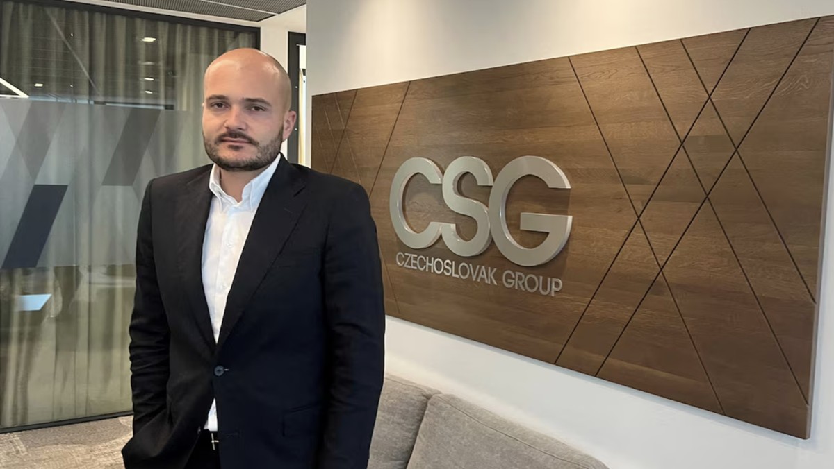 Sosok CEO Muda yang Jadi Orang Terkaya Berkat Perang