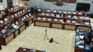 DPR Tanya BI Rupiah Tak Pernah Capai Target, Ini Penjelasan Perry