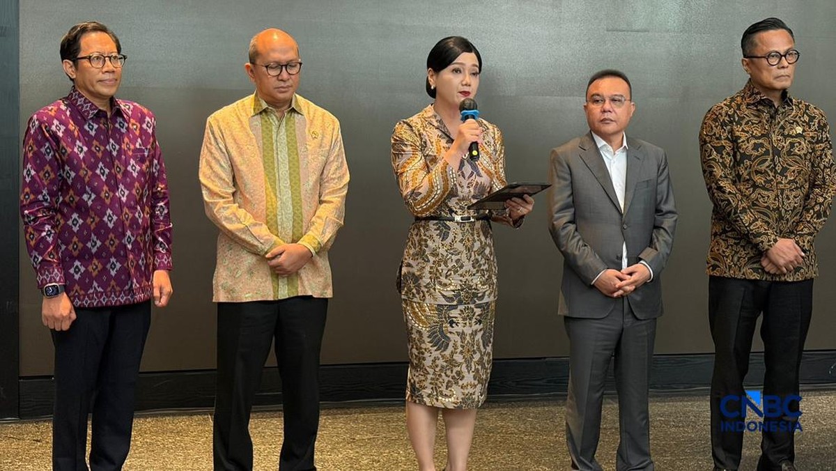 Penampakan Dasco, Bos OJK dan Danantara Sidak ke BEI