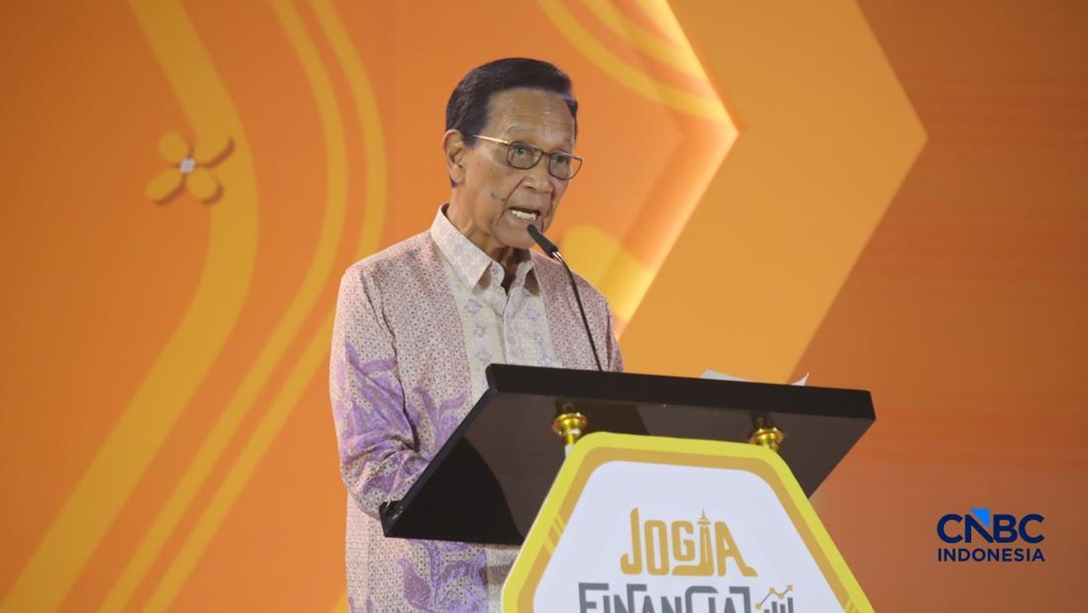Gubernur DIY Sri Sultan Sorot Pinjol, Sebut Fenomena ‘Makan Utang’