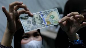 Dolar AS Sudah Kini Rp 17.630, Bisa Tembus Rp18.000?