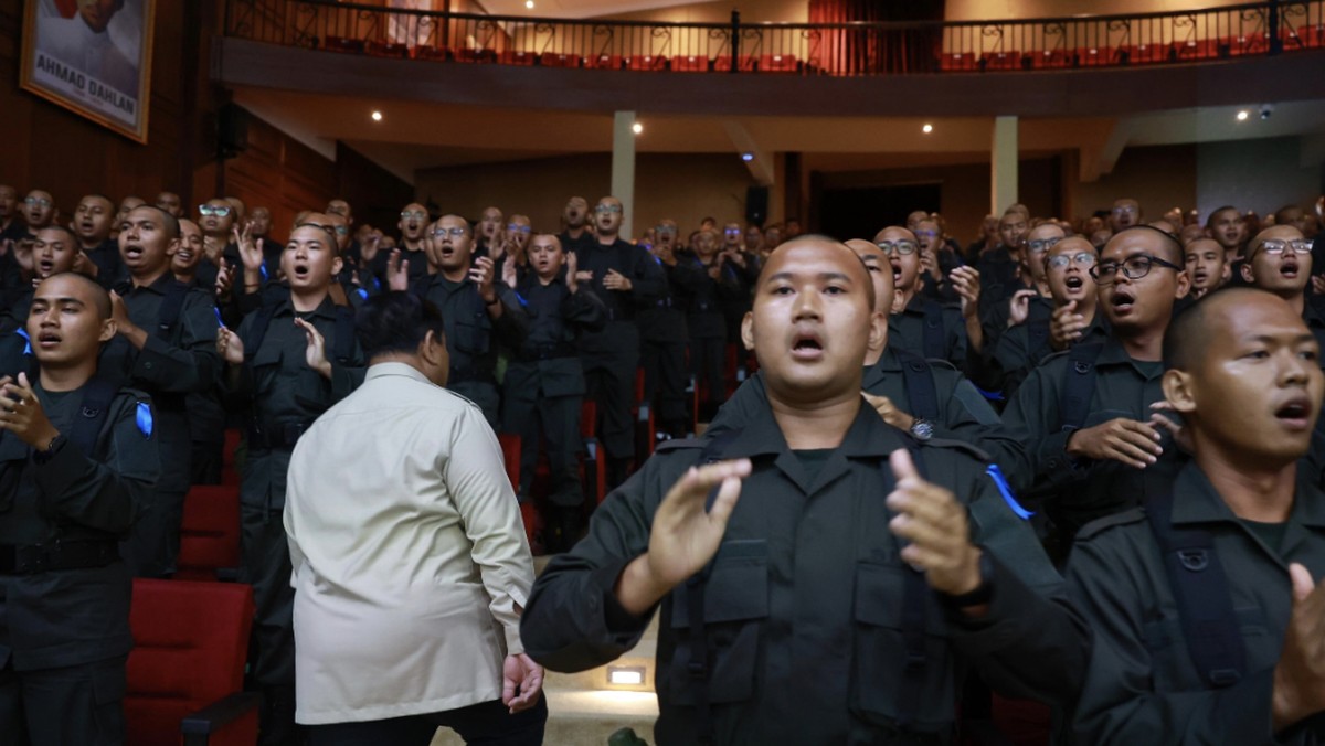 Prabowo Siapkan 400 Calon Bos BUMN, Digembleng 9 Bulan di PFLP