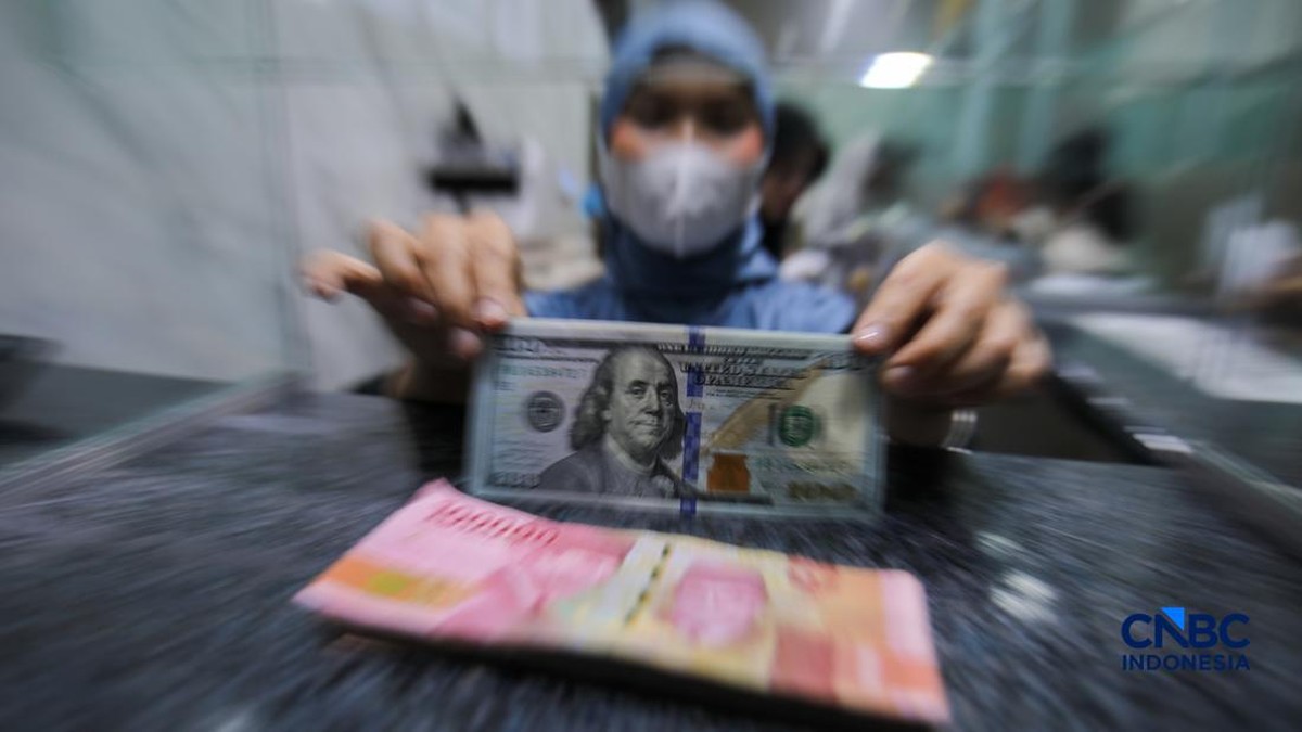 Breaking News! Dolar AS Naik ke Rp17.370
