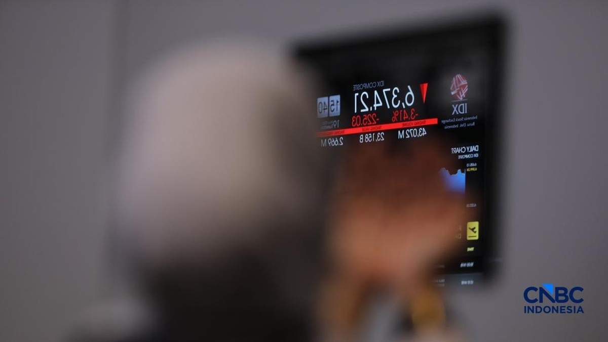 Saat IHSG Ambruk 4%, Asing Diam-Diam Borong Saham Ini
