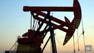 Usai Anjlok 3%, Harga Minyak Naik ke US$78,11