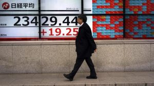 Harga Minyak Tembus US$100 Lagi, Bursa Asia Kompak Melemah