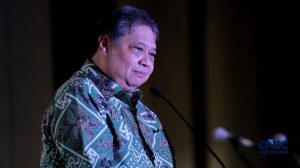 Airlangga Sambut BI Tahan Suku Bunga: Bisa Dorong Kredit