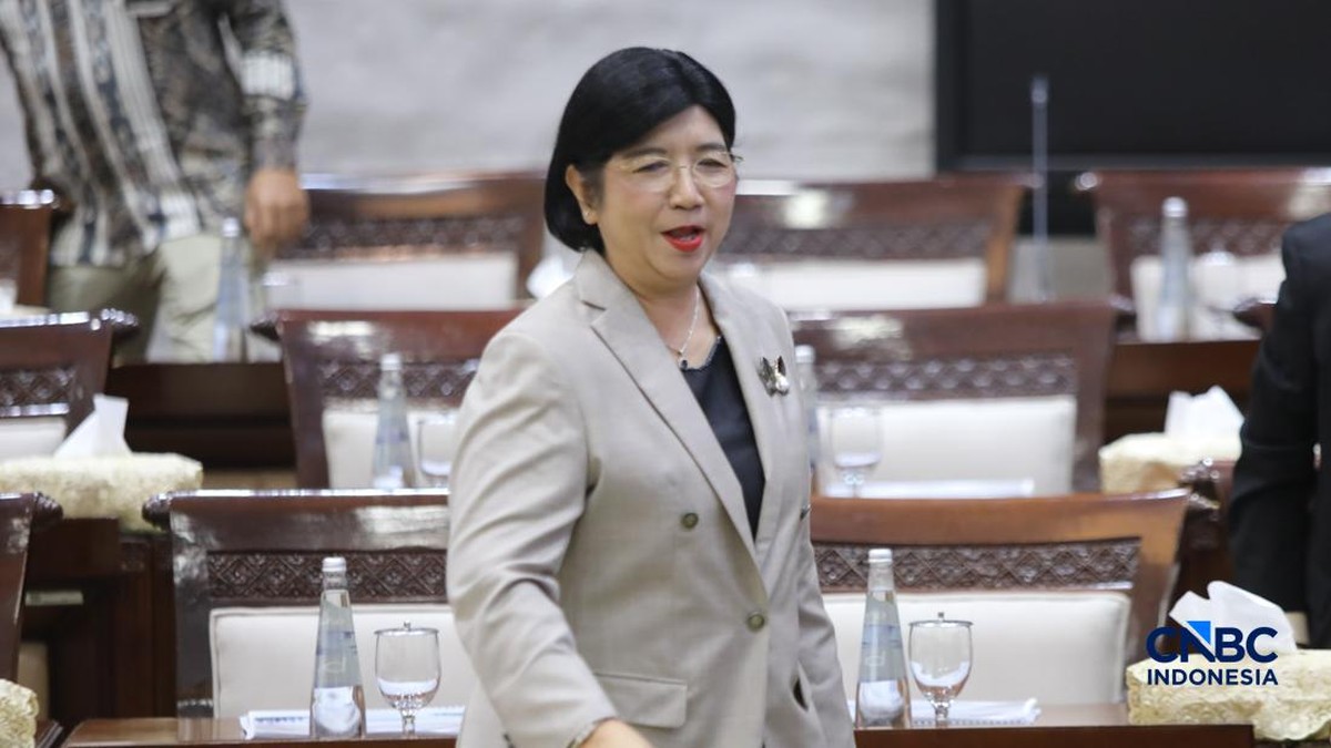 Depan DPR, Destry Beberkan Rumus ‘3I dan 1S’ Jika Terpilih Pimpin BI