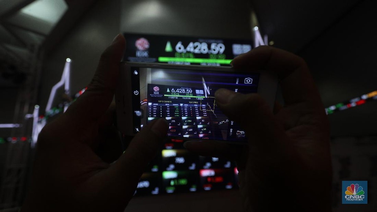 BYAN Buka Suara Soal Rumor Haji Isam Mau Akuisisi 62,2% Saham
