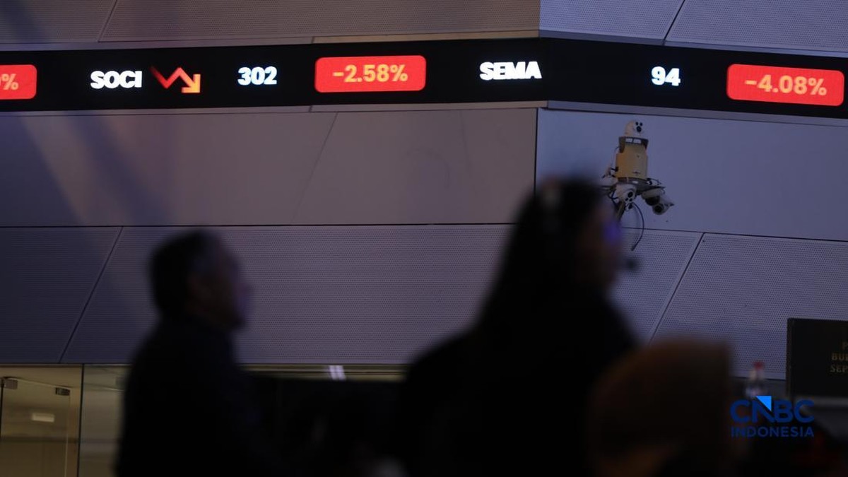 Harga Saham Naik Tajam, BEI Gembok Perdagangan Saham CSMI