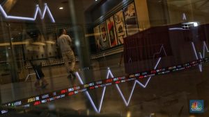 IHSG Berakhir di Zona Merah, Ditutup Turun 0,25%