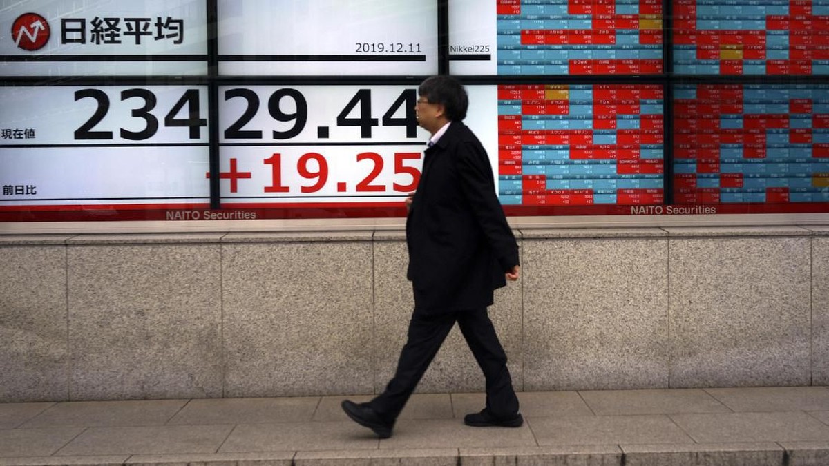 Bursa Asia Bergerak Variatif, Investor Menanti Keputusan The Fed