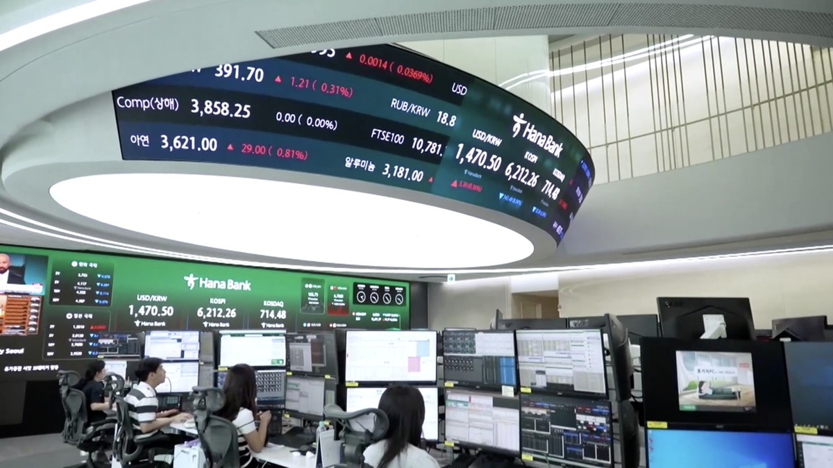 Bursa Asia Masuk Zona Merah Tertekan Obligasi AS dan Harga Minyak